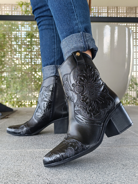 Bota Vaquera grabado floral Negro