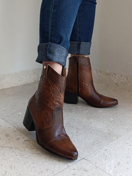 Bota Vaquera grabado floral