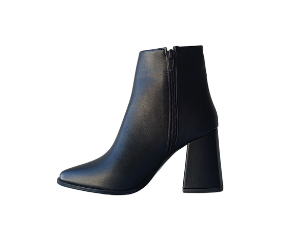 Botín Negro formal picudo