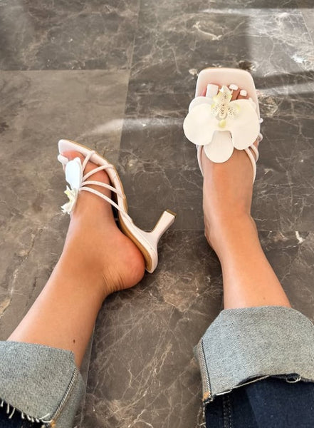 Tacones flores Blancos