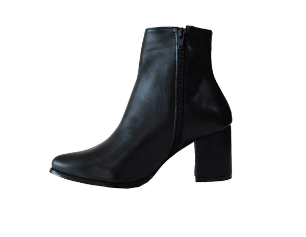 Bota clásica color Negro