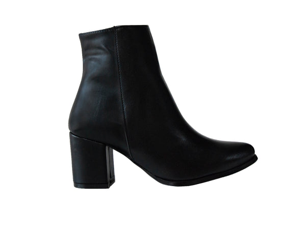 Bota clásica color Negro
