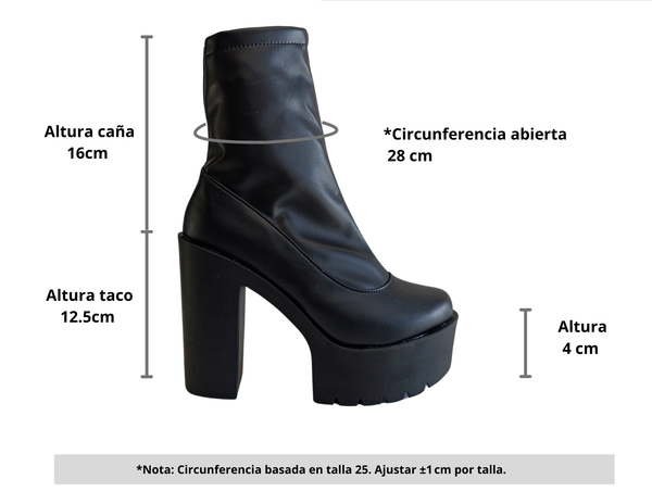 Bota de tacón alto negro