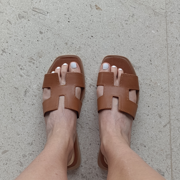 Sandalias H Marrón