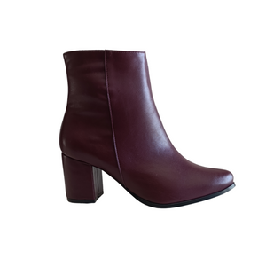 Bota clásica color tinto