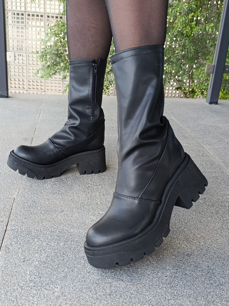 Bota Alta Plataforma Chunky Negro