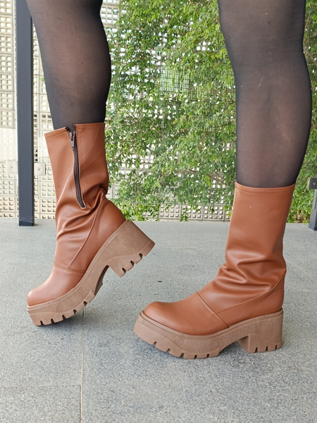 Bota Alta Plataforma Chunky Camel